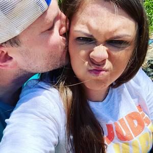 Meet your Posher, Dustin